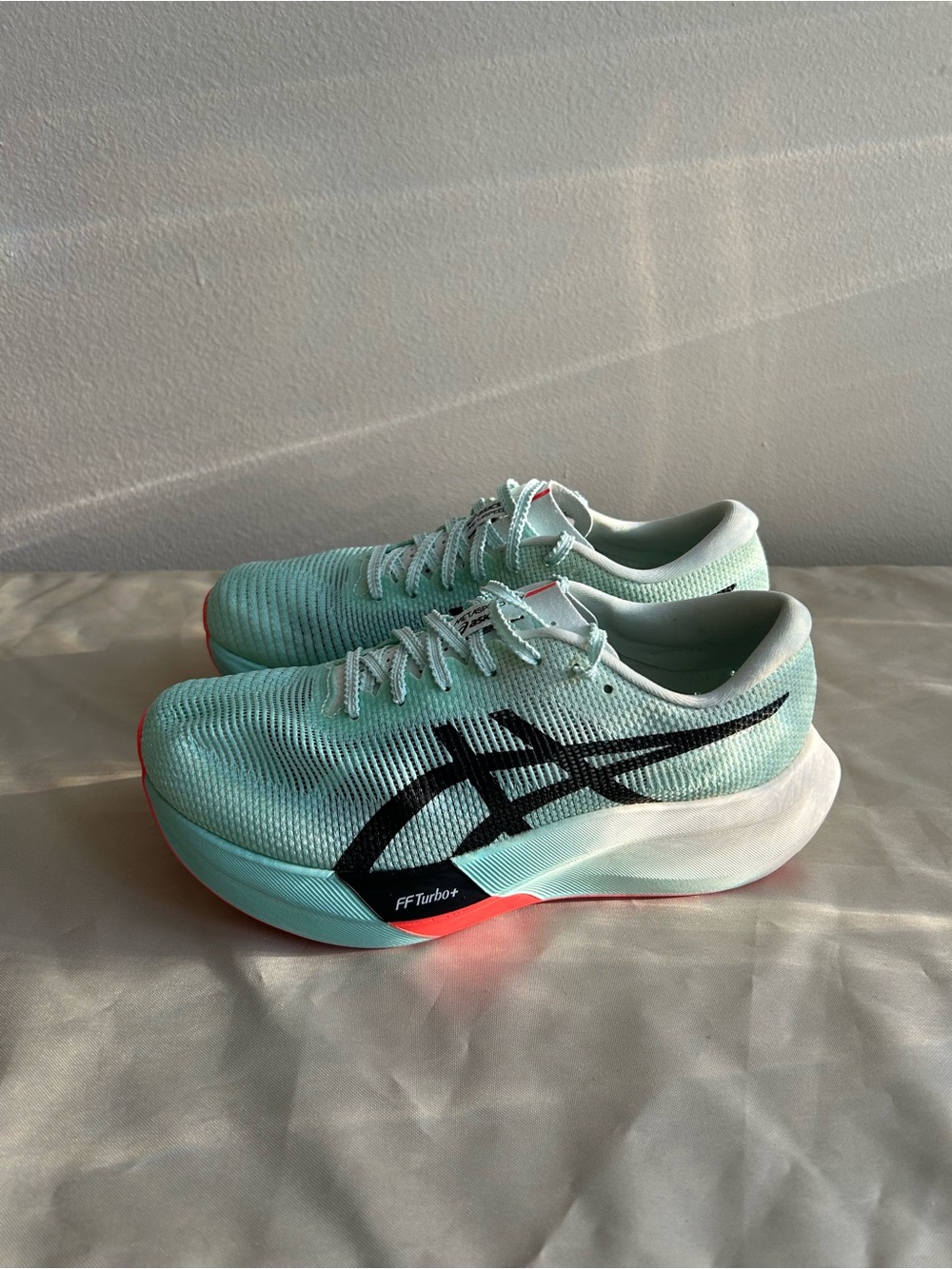 ASICS Metaspeed Sky Paris Carbon Racing Shoes Mint W6.5